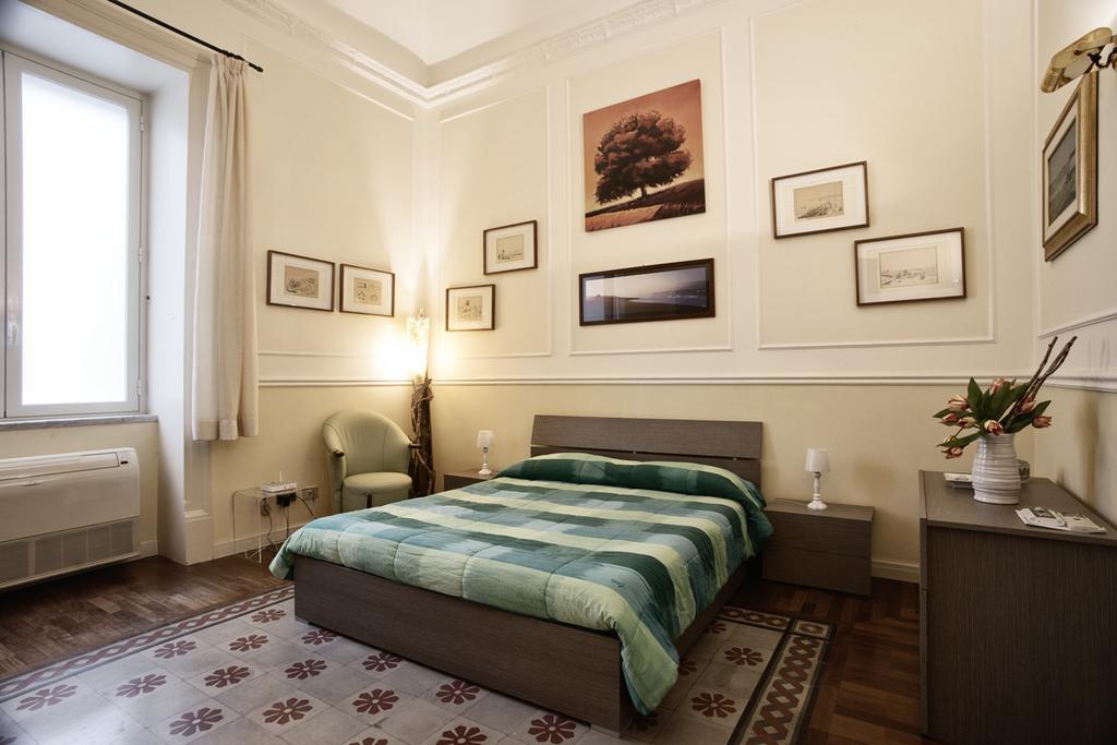 Trilocale Al Politeama - Zyz Apartment ปาแลร์โม ภายนอก รูปภาพ