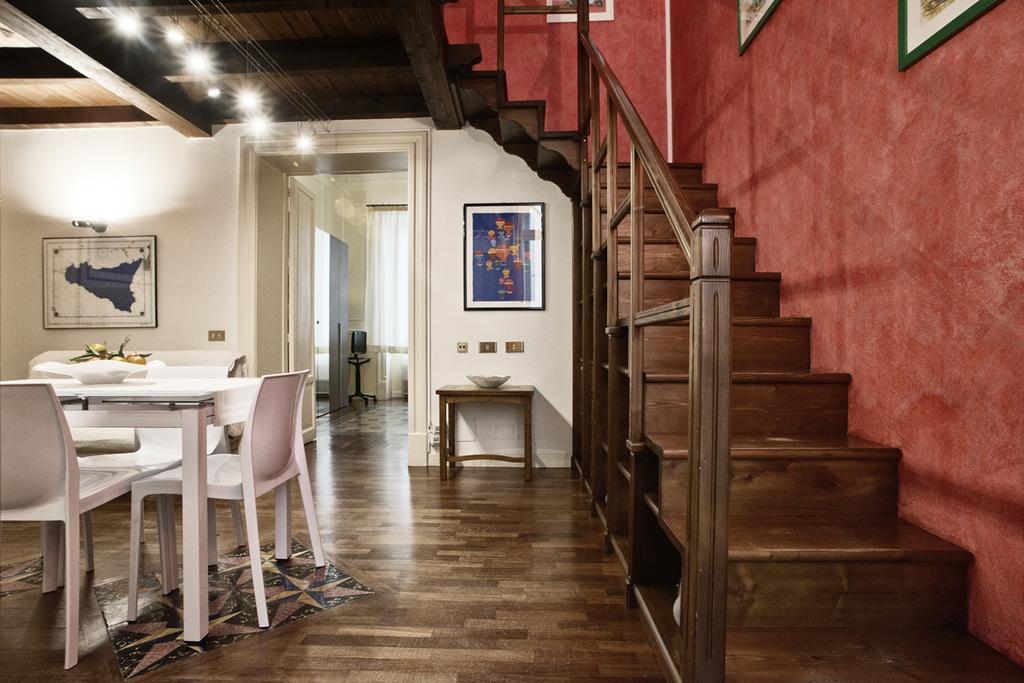 Trilocale Al Politeama - Zyz Apartment ปาแลร์โม ภายนอก รูปภาพ